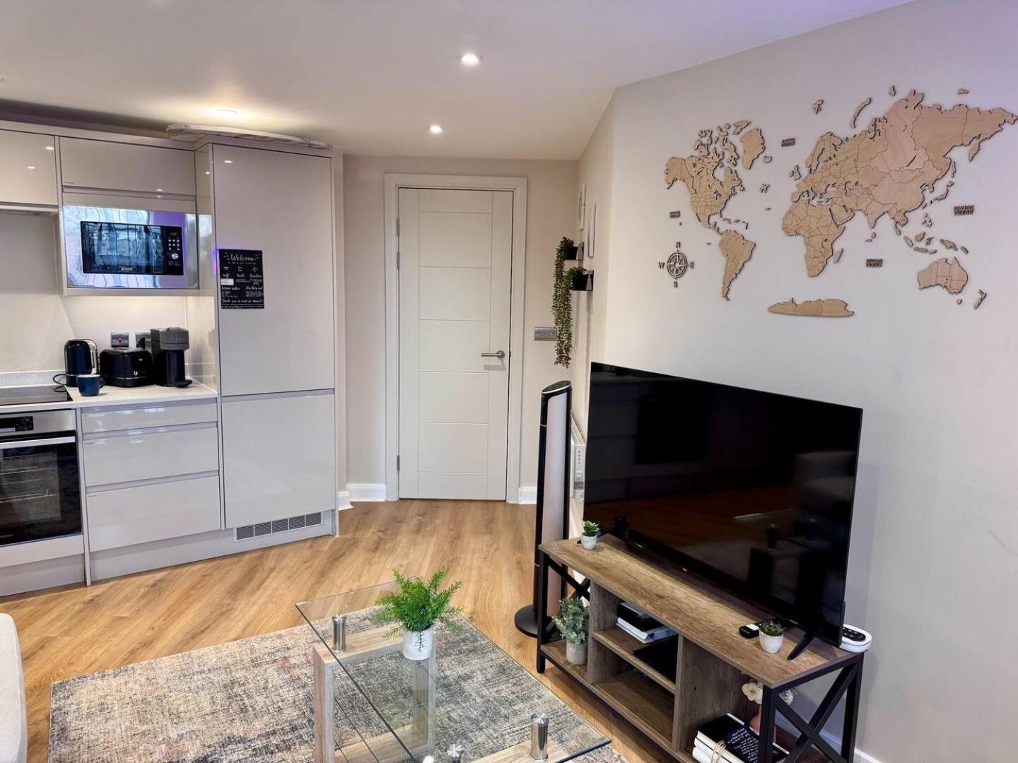 Modern City Apartment - Sleeps 4 & Walk To Arena Leeds  Ngoại thất bức ảnh