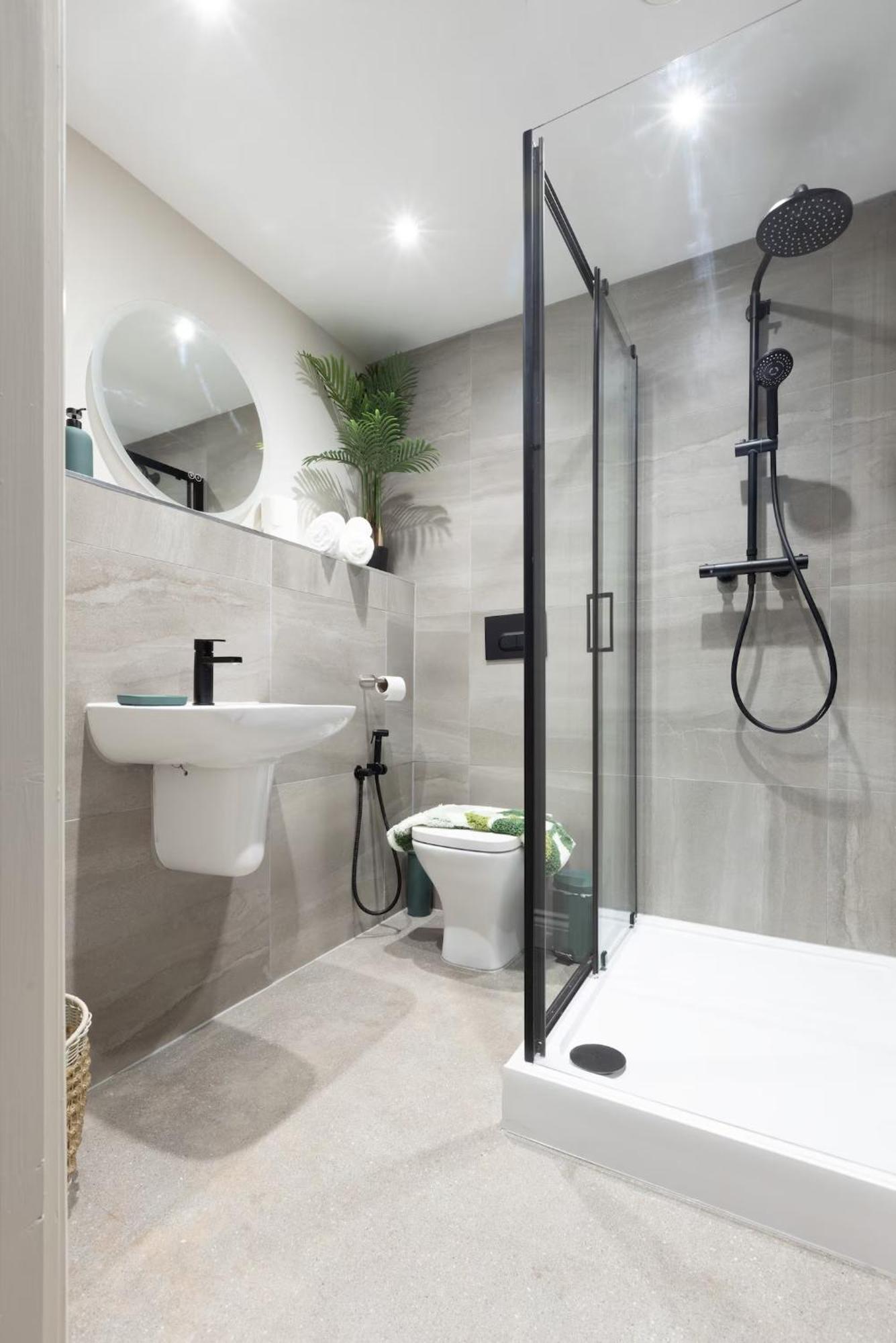 Modern City Apartment - Sleeps 4 & Walk To Arena Leeds  Ngoại thất bức ảnh